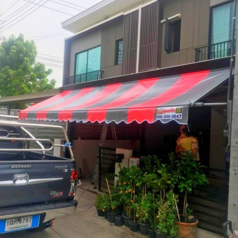 รับติดตั้งหลังคาผ้าใบกันแดด